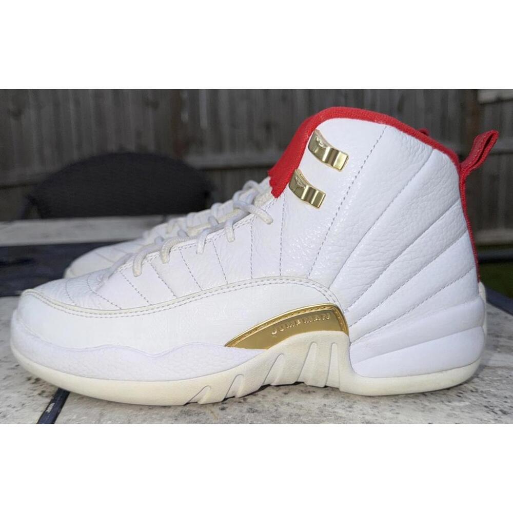 Air Jordan 12 Cherry Red White 153266-107 Size 6.5Y